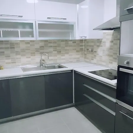 דירה Darmar Apartment, Cevahir סקופיה