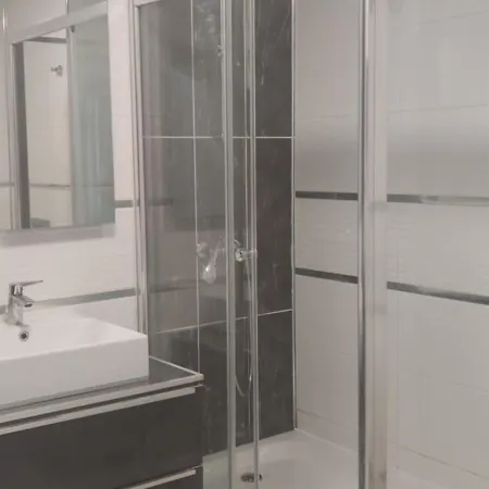 Darmar Apartment, Cevahir דירה סקופיה