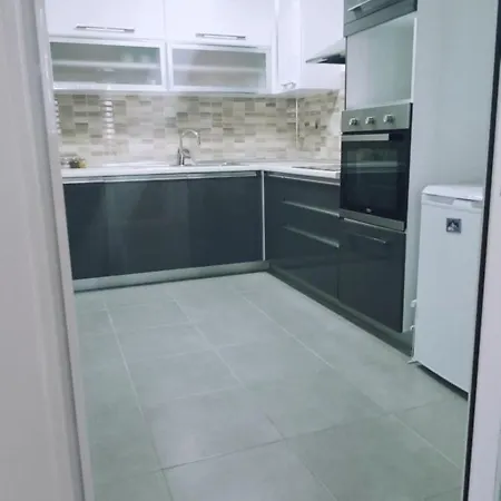 Darmar Apartment, Cevahir 아파트